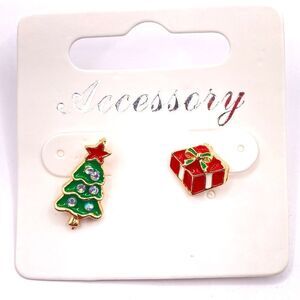 Asymmetrical Christmas stud earrings